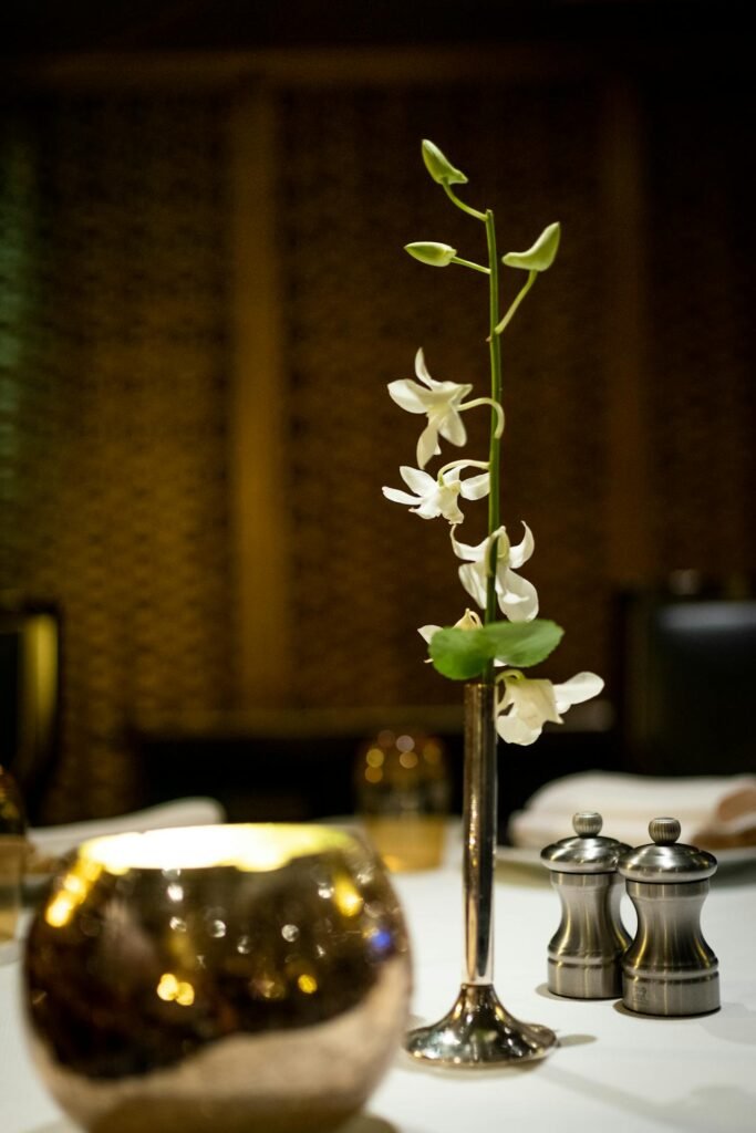 restaurant flower details